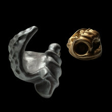 Benchs, Ledges, Curbs, Sculpture 04/26 ($12-$45)