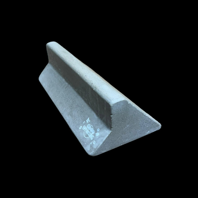 House Ledge 1.5