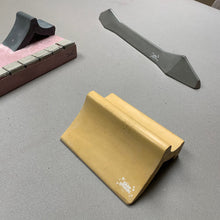 Atlantis Bench