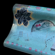 Atlantis Bench